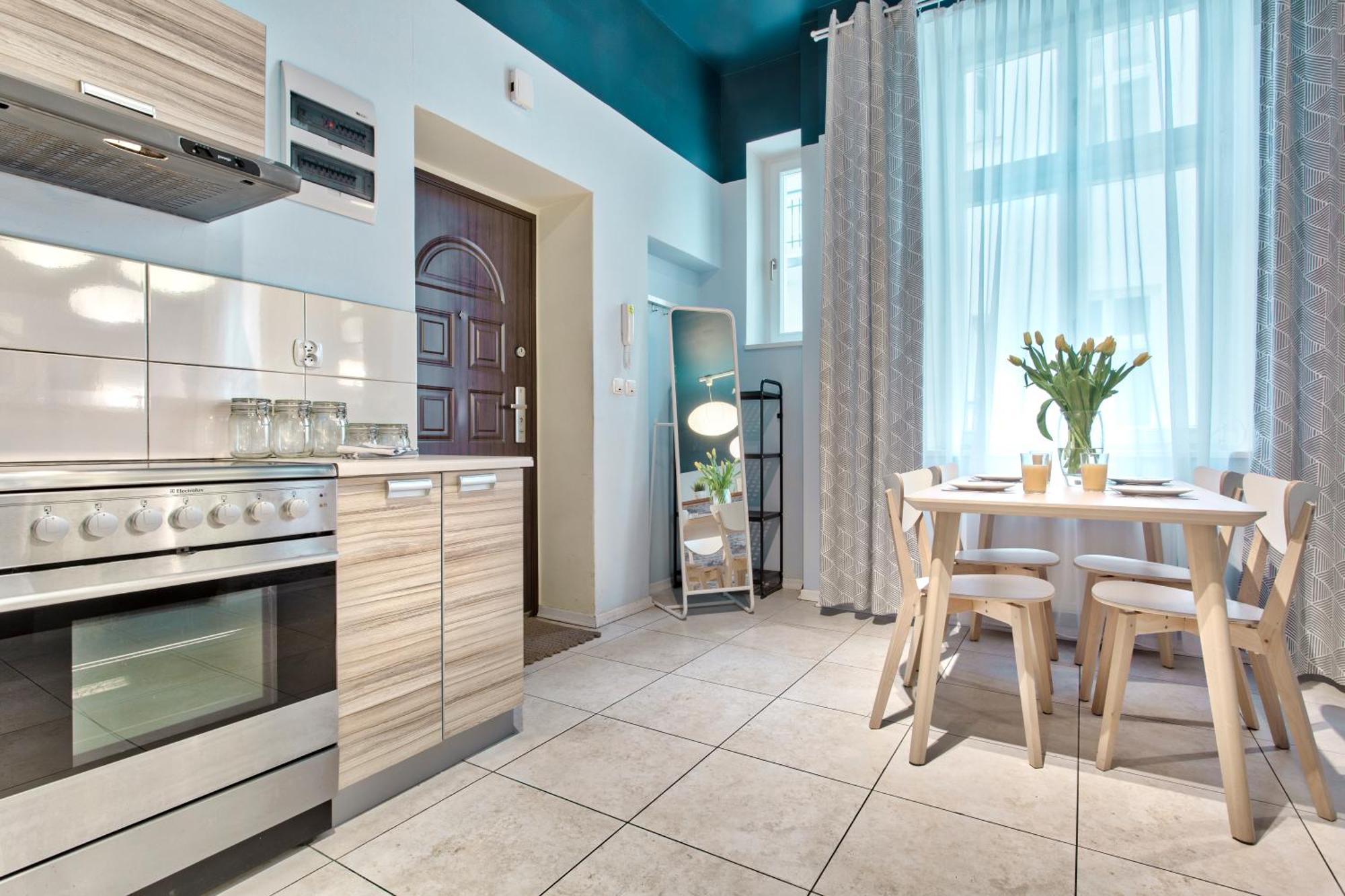 Tyzenhauz Apartments Zygmunta Augusta Street Krakow Ngoại thất bức ảnh